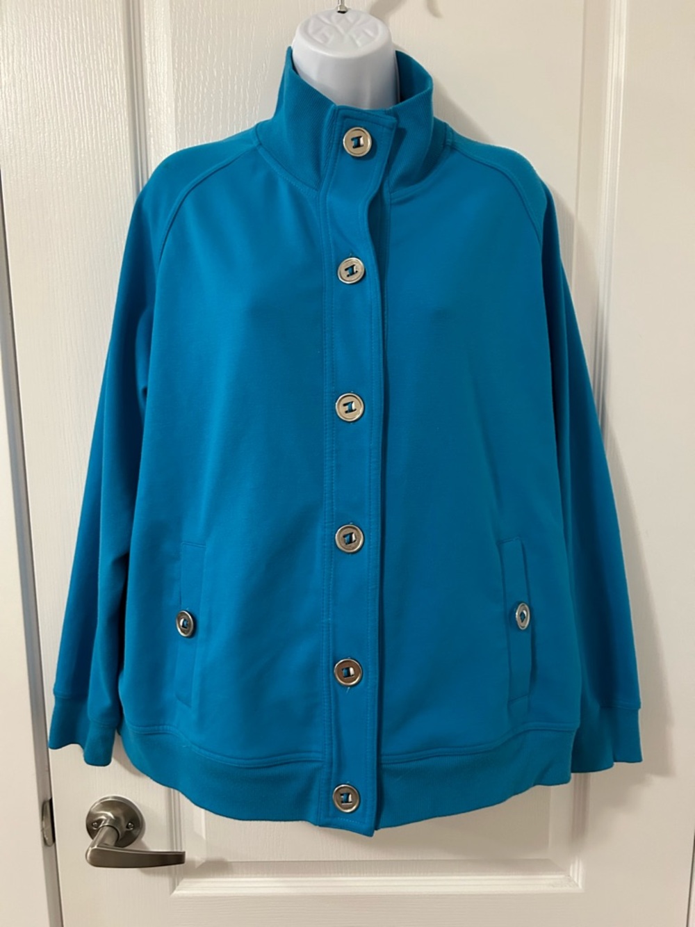 Allison Daley Women's Blue Sweater Size LP Button front Casual Athleisure